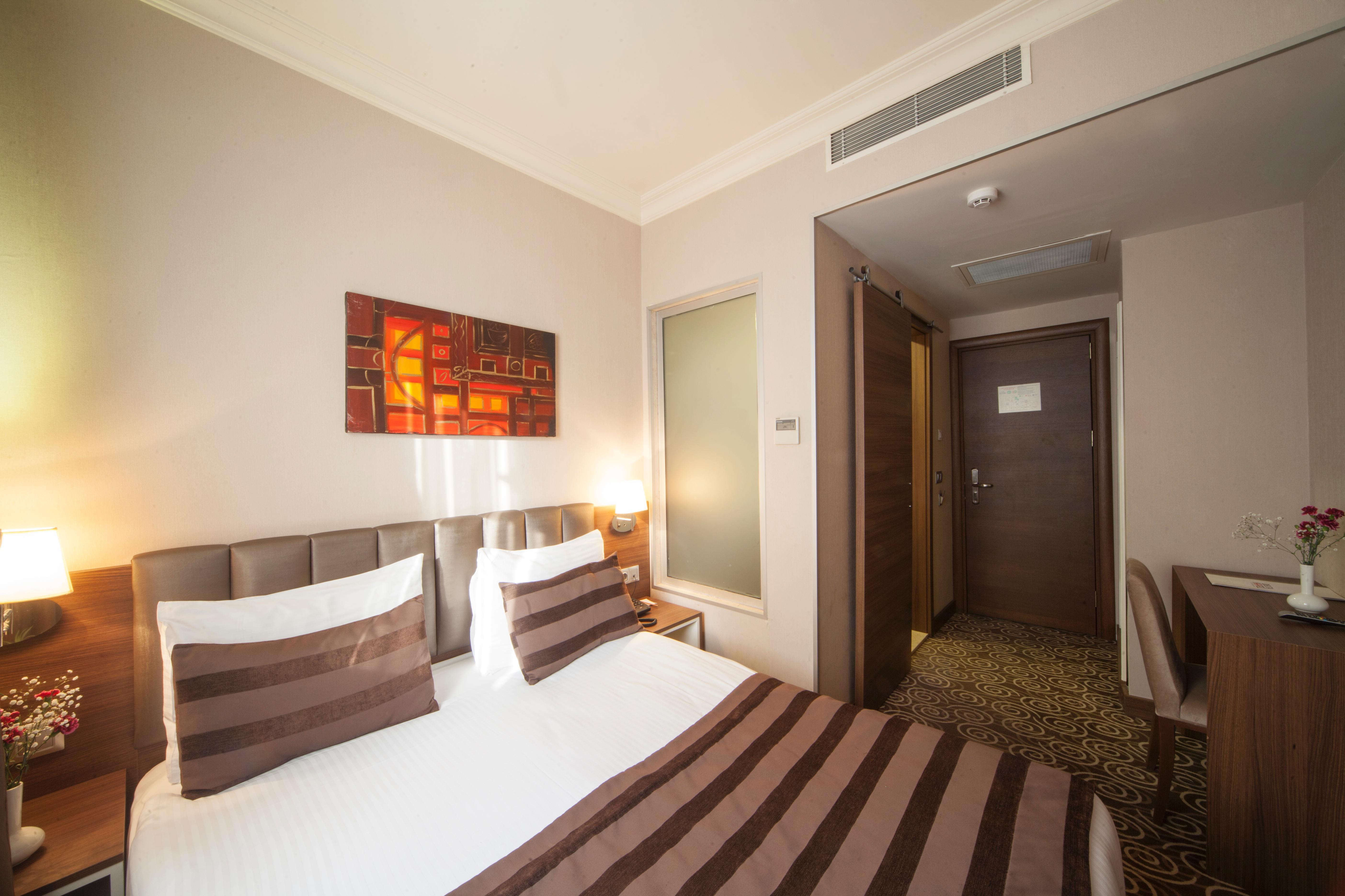 Delta & Old 3* Istanbul