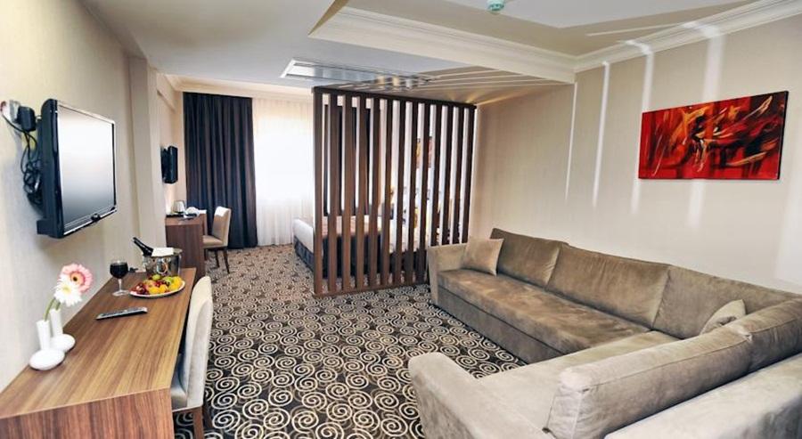 Delta & Old Hotel 3*